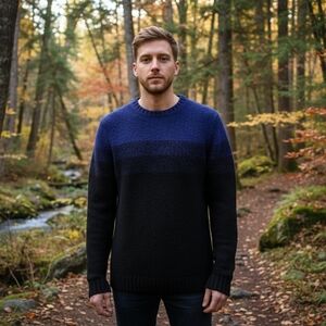 Men's Blue and Black SweaterBrand:Stylus Size: Medium (M)